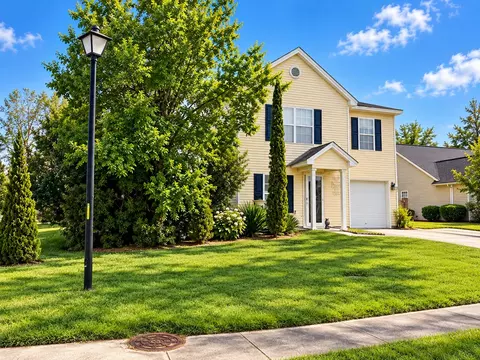 141 Salem Creek Dr, Goose Creek, SC 29445