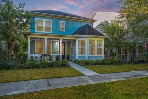 159 Village Ponds Dr, Summerville, SC 29483