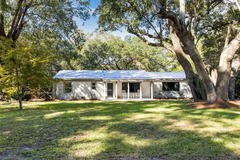 1512 Newbury St, Charleston, SC 29412