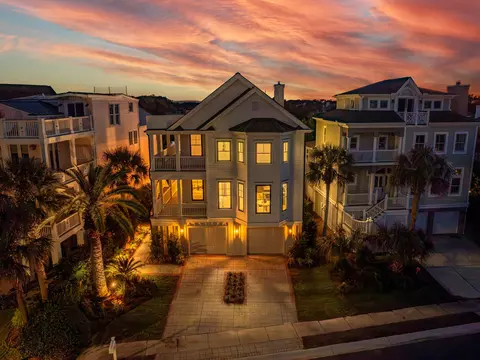 11 Ocean Point Dr, Isle Of Palms, SC 29451