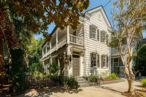 60 Warren St, Charleston, SC 29403