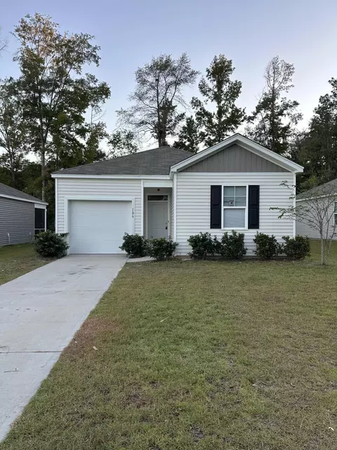 106 Valley Row, Summerville, SC 29483