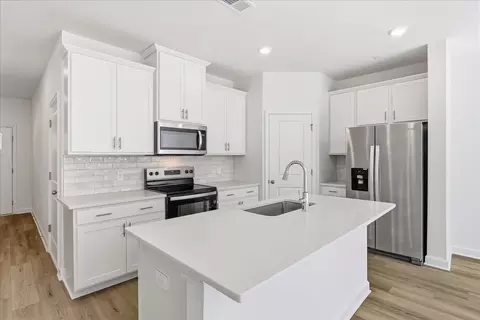 Kitchen - 115 Brook Run Dr, Moncks Corner, SC 29461 photo 3 of 3