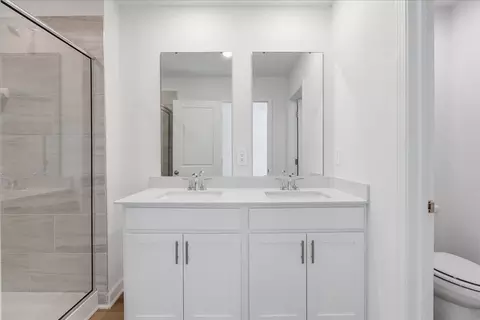 Bath - 113 Brook Run Dr, Moncks Corner, SC 29461 photo 3 of 3