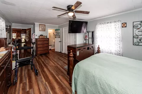 Bedroom - 1471 Clearview Dr, Manning, SC 29102 photo 3 of 10