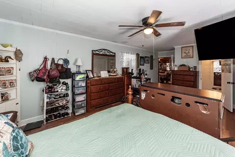 Bedroom - 1471 Clearview Dr, Manning, SC 29102 photo 5 of 10