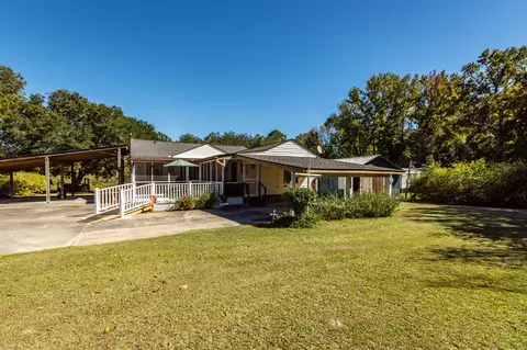 Exterior - 1471 Clearview Dr, Manning, SC 29102 photo 20 of 22