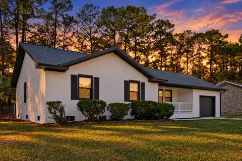 118 Loblolly Ln, Summerville, SC 29483
