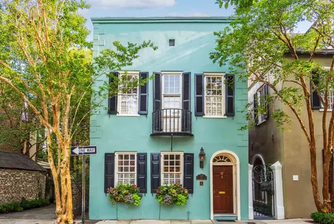 17 Tradd St, Charleston, SC 29401
