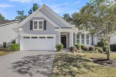 1035 Old Field Dr, Summerville, SC 29483