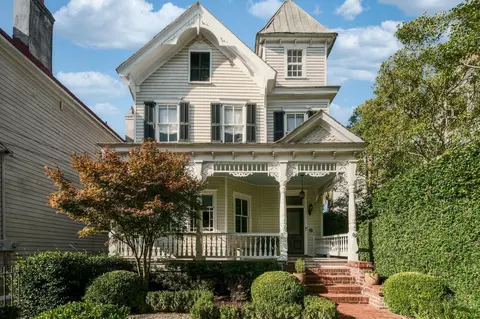 66 Vanderhorst St, Charleston, SC 29403
