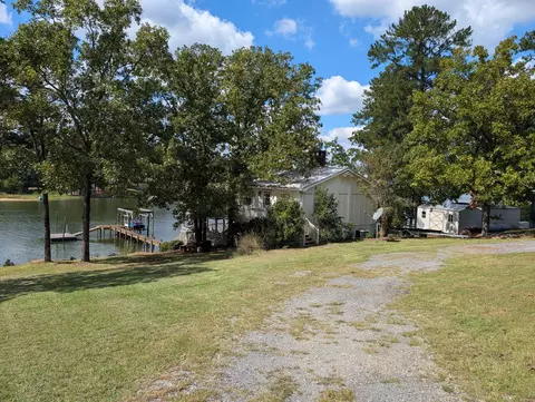Exterior - 405 Rockbridge Rd, Ridgeway, SC 29130 photo 1 of 3