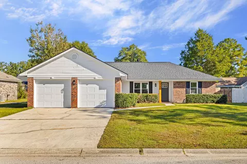 7748 Buck Pond Rd, North Charleston, SC 29418