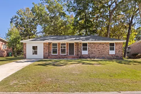 339 Holly Ave, Goose Creek, SC 29445