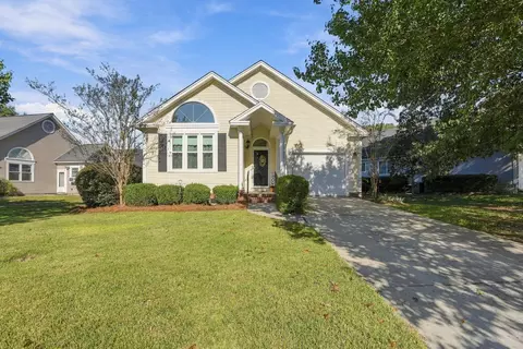 2403 Tuscany Dr, North Charleston, SC 29406