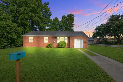 2807 Martha Dr, North Charleston, SC 29405
