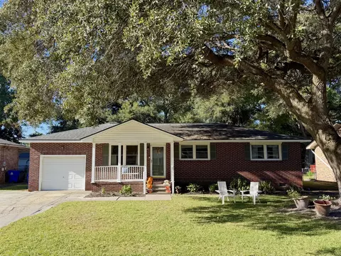 5319 Mcroy St, North Charleston, SC 29418