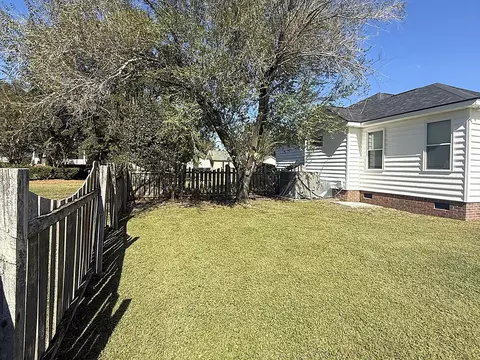 Exterior - 505 Willowlakes Dr, Moncks Corner, SC 29461 photo 5 of 9