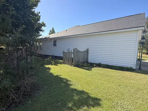 Exterior - 505 Willowlakes Dr, Moncks Corner, SC 29461 photo 3 of 9