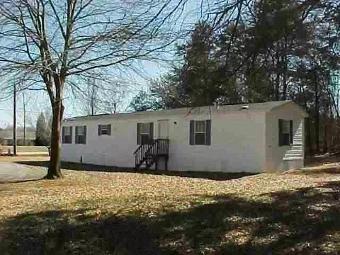184 Crescent Dr, Moore, SC 29369 photo 1