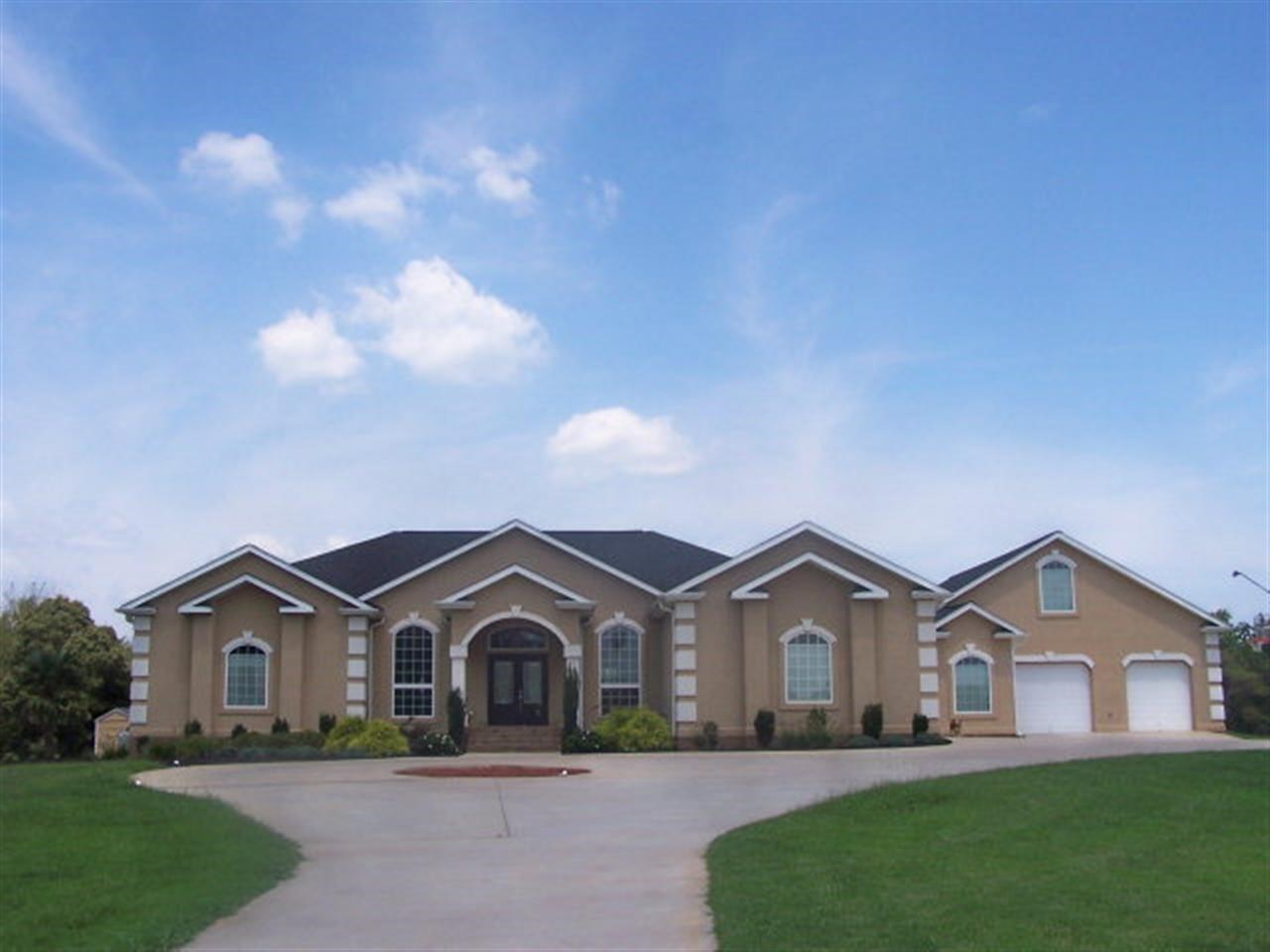 368 Robbs School Rd, Gaffney, SC 29341 photo 1