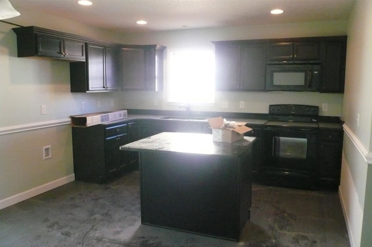 413 Listrac Dr, Moore, SC 29369 photo 8
