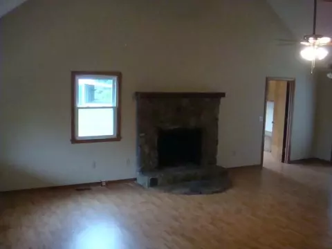 211 Burts Rd, Easley, SC 29640 photo 6