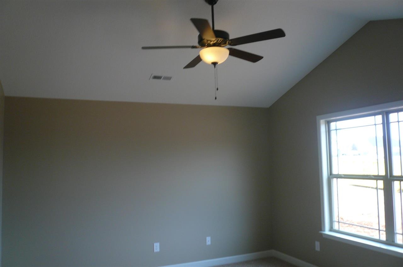 426 Listrac Dr, Moore, SC 29369 photo 6