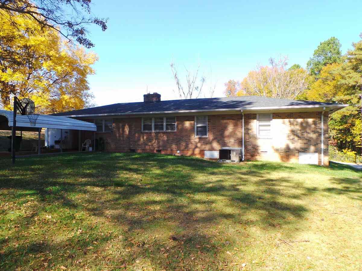 148 Anthony St, Gaffney, SC 29340 photo 15
