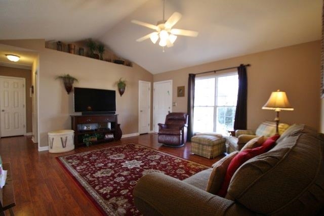 345 Split Oak Ln, Inman, SC 29349 photo 4