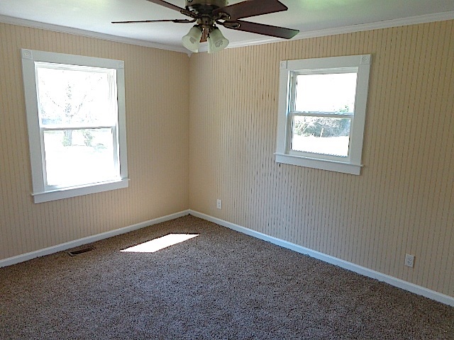 140 Crest Rd, Campobello, SC 29322 photo 2
