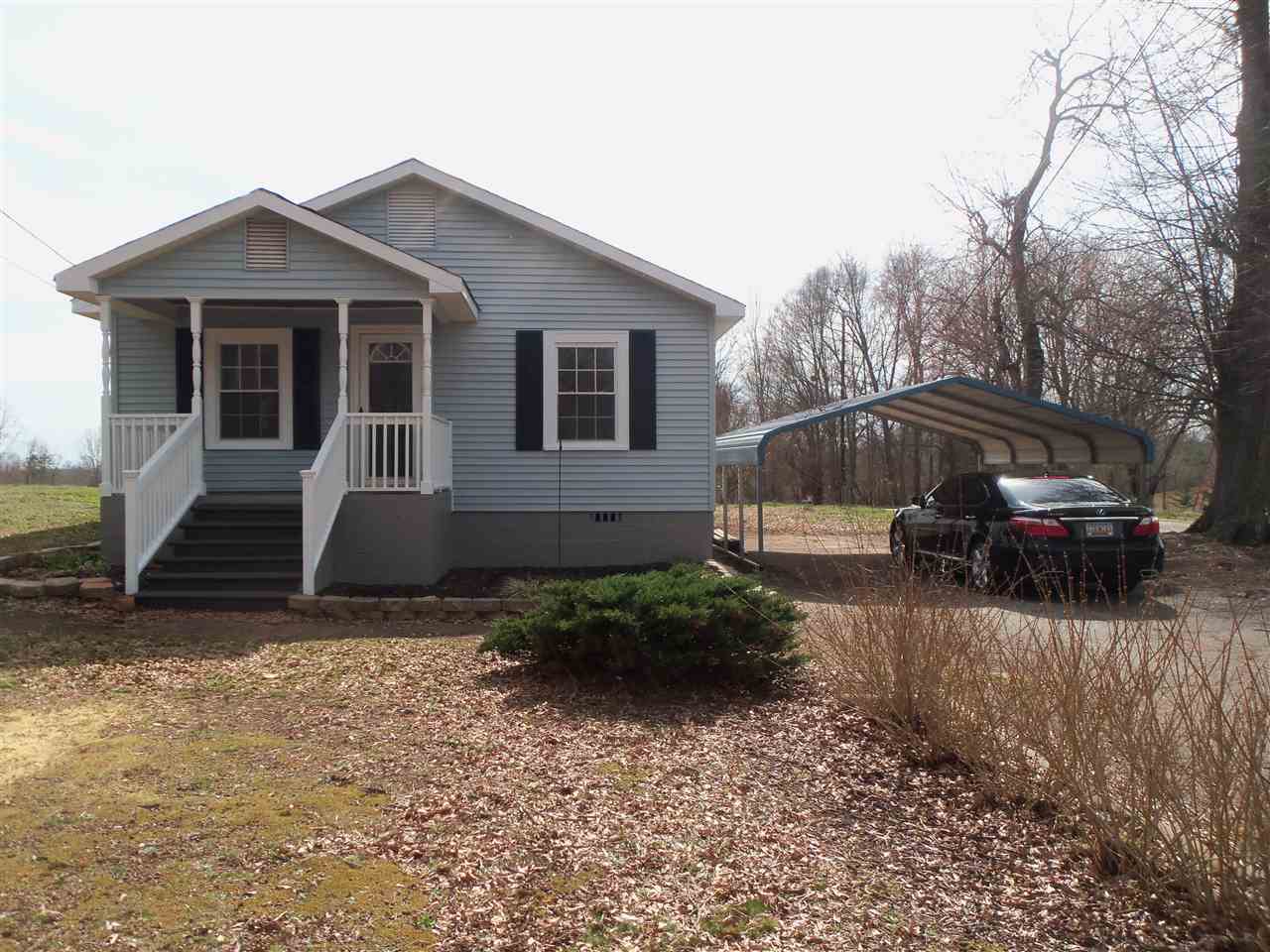 807 Saluda St, Chesnee, SC 29323 photo 1