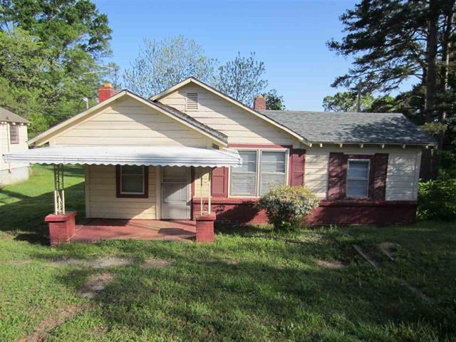 143 E Lee St, Union, SC 29379 photo 1