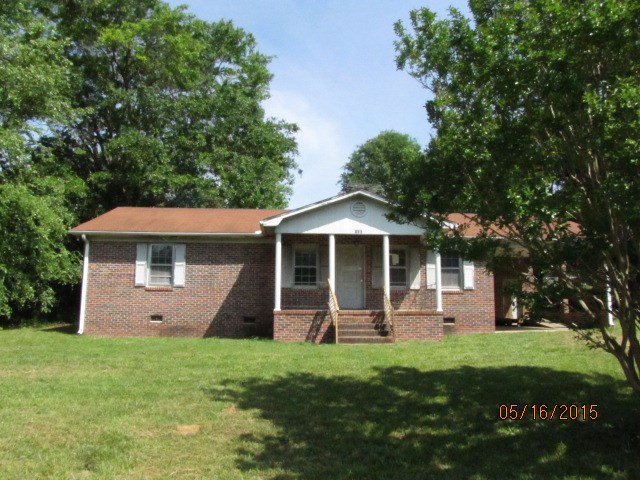 130 Gregory St, Roebuck, SC 29376 photo 1