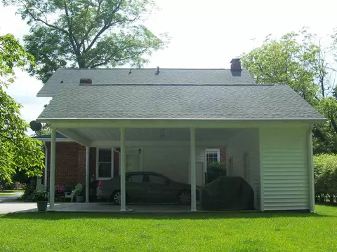 357 College Dr, Gaffney, SC 29340 photo 4
