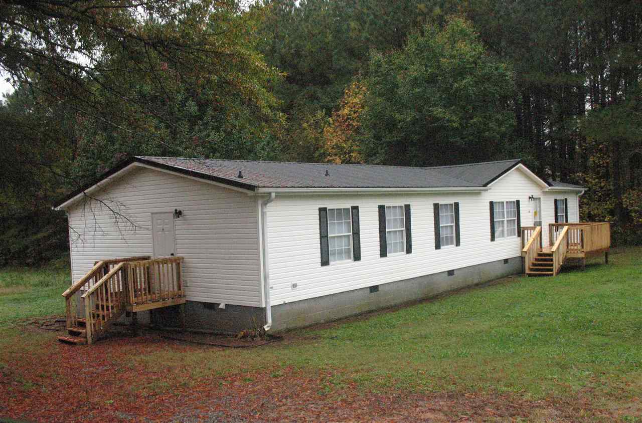 650 Dickson Rd, Campobello, SC 29322 photo 1