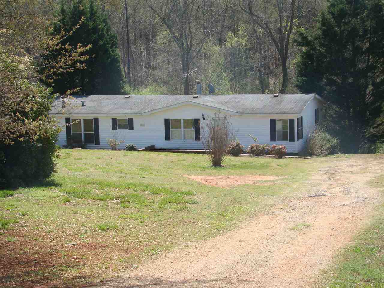 35 Holcombe Rd, Lyman, SC 29365 photo 1