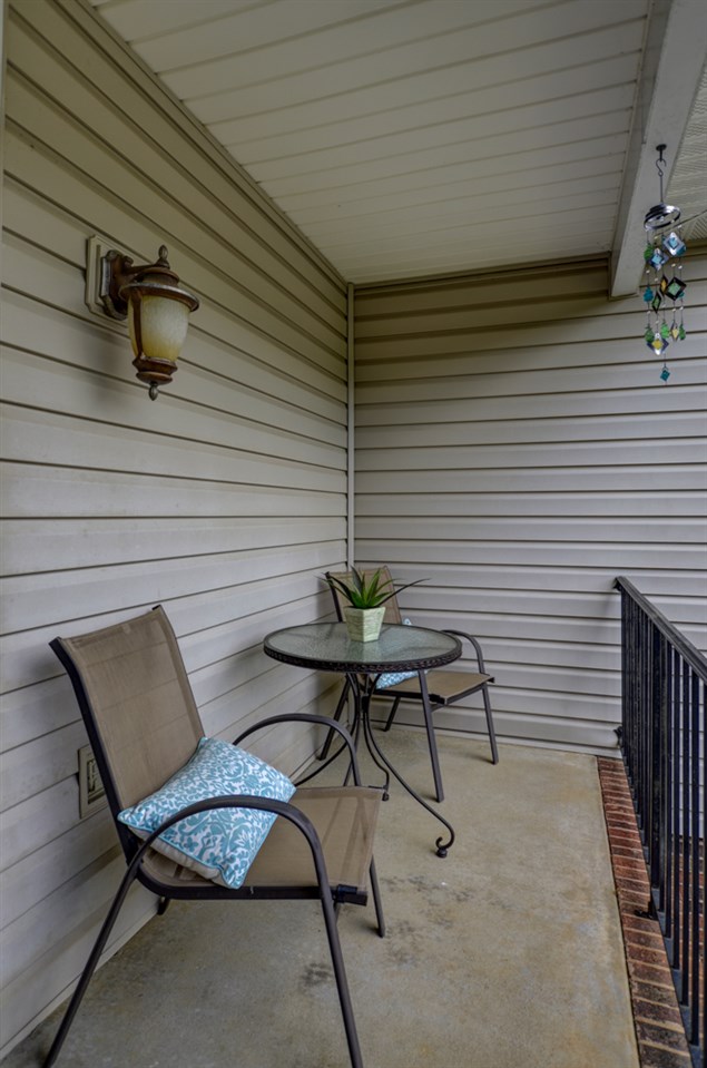 205 Timberleaf Dr, Duncan, SC 29334 photo 2