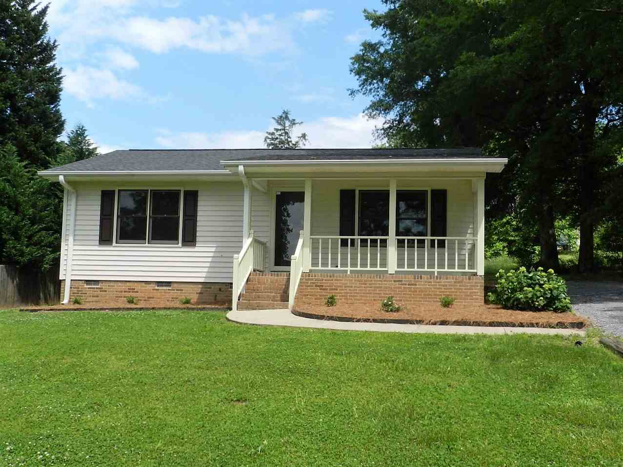 515 Cooper St, Gaffney, SC 29340 photo 1