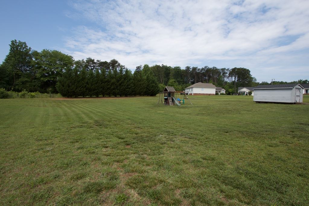 101 Conner Dr, Greer, SC 29651 photo 17
