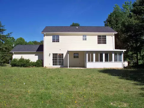 210 Cranston Dr, Chesnee, SC 29323 photo 2