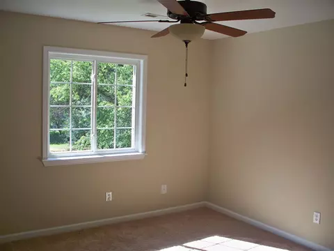 210 Cranston Dr, Chesnee, SC 29323 photo 9