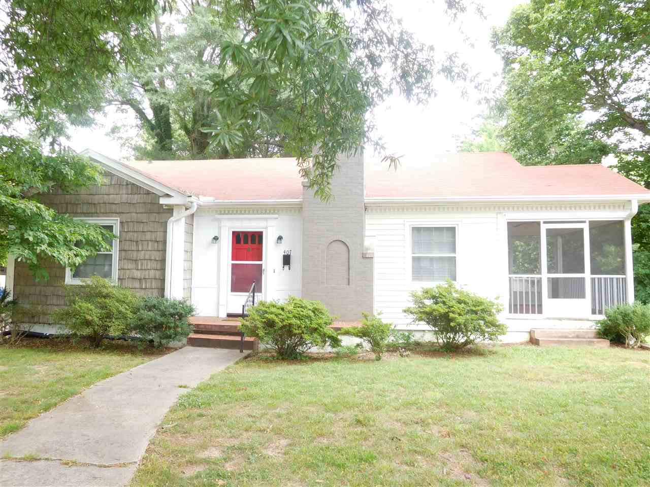 407 College Dr, Gaffney, SC 29340 photo 1
