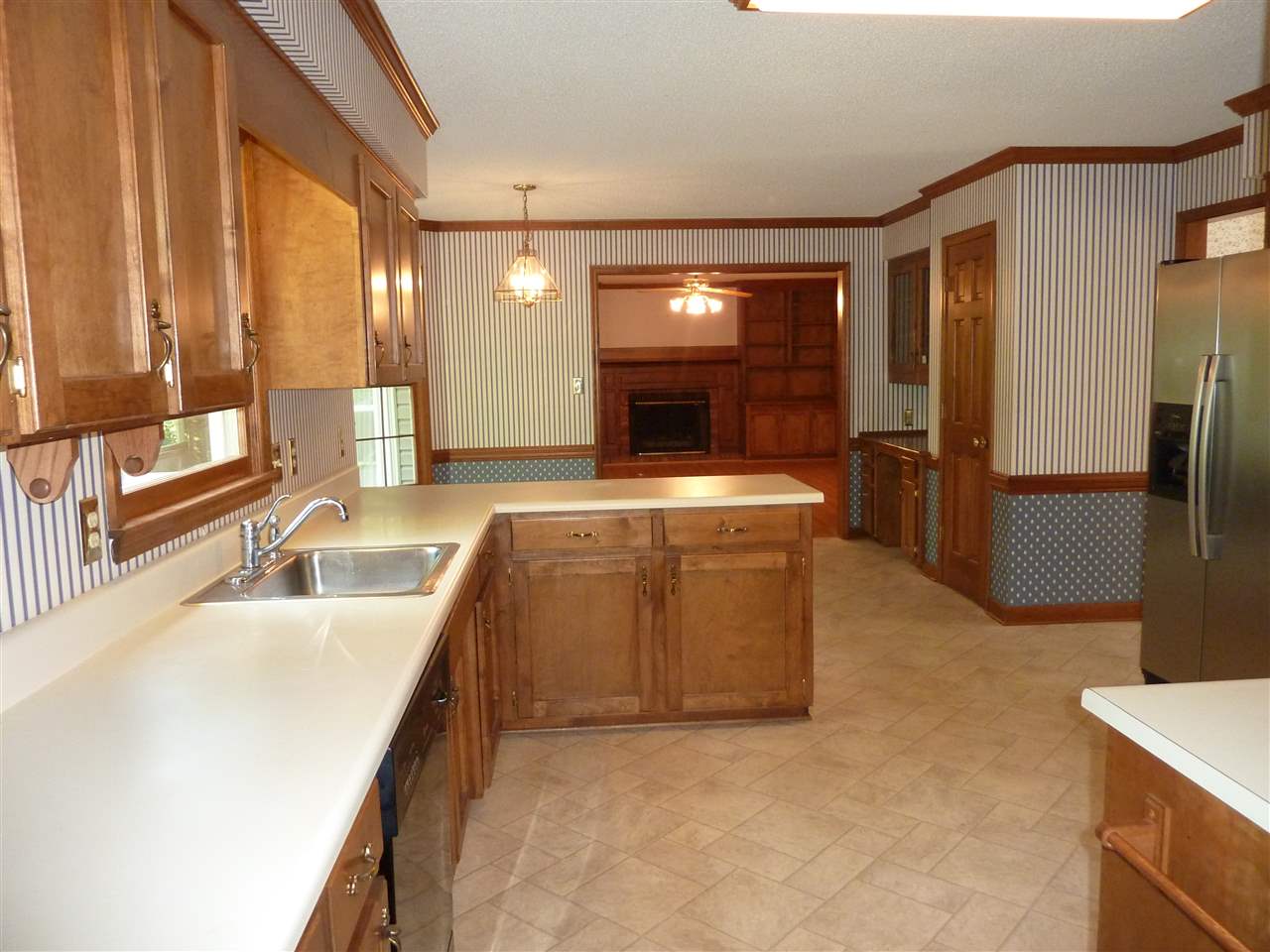 337 E Killarney Lk, Moore, SC 29369 photo 4