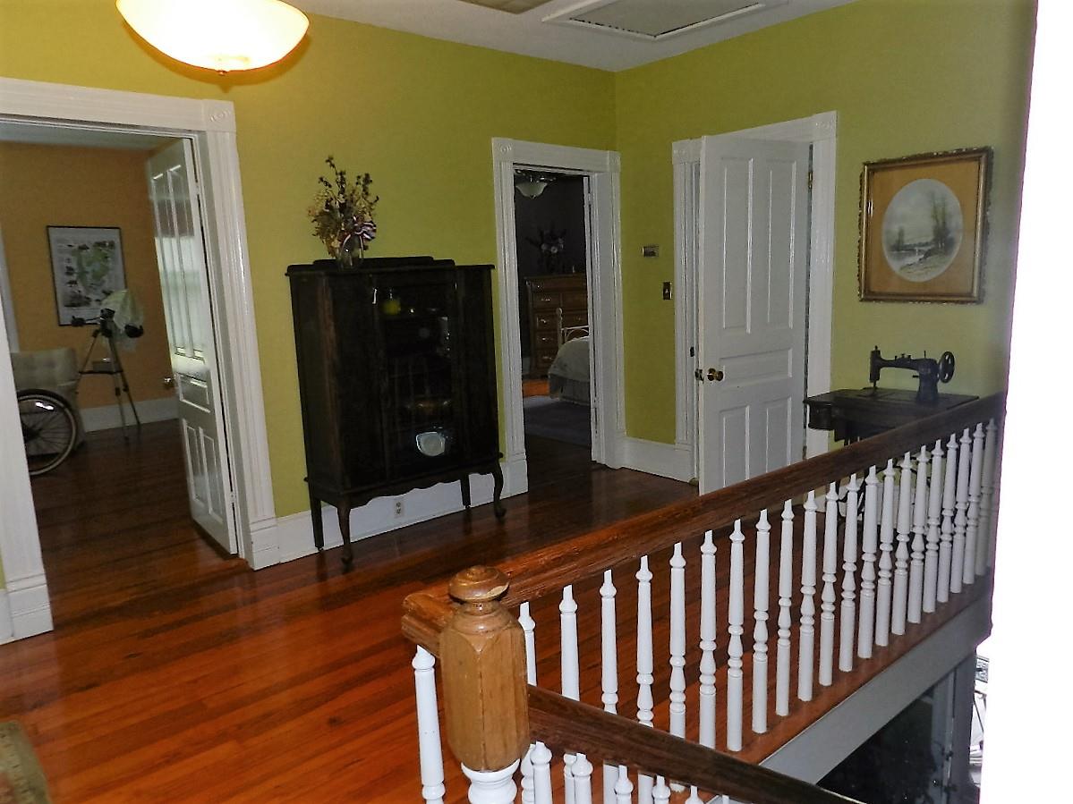 520 E Rutledge Ave, Gaffney, SC 29340 photo 11
