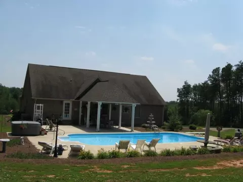 236 Mountain View Rd, Landrum, SC 29356 photo 2