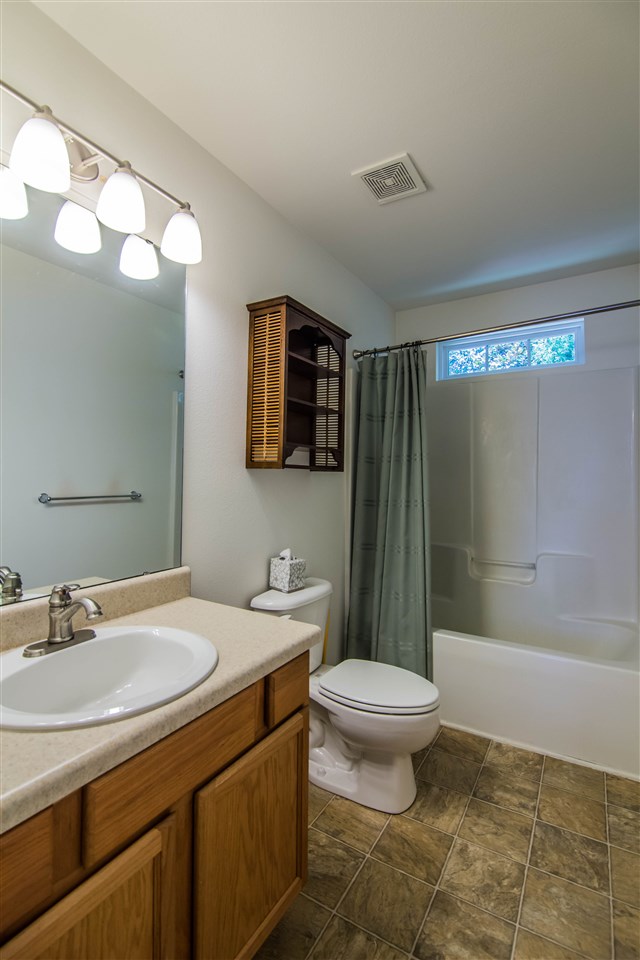 595 Hamilton Chase Dr, Moore, SC 29369 photo 16