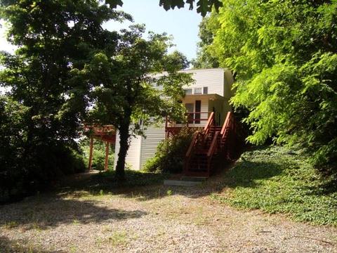 Undisclosed, Tryon, NC 28782 photo 17