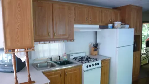 913 Whitmire Rd, Easlsey, SC 29640 photo 10