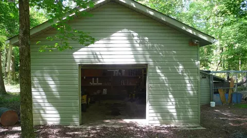 913 Whitmire Rd, Easlsey, SC 29640 photo 6